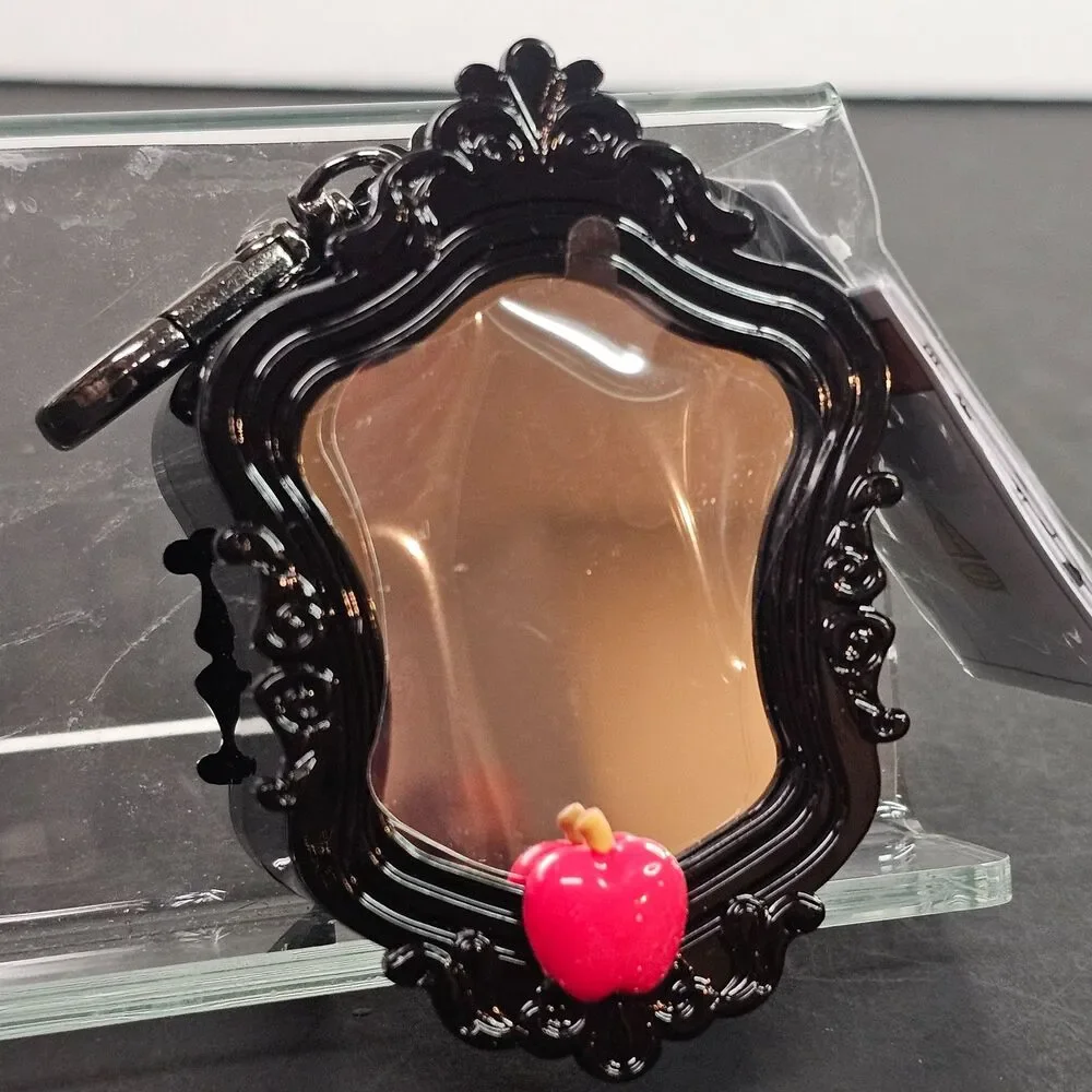 NWT Bath & Body Works Magic Mirror PocketBac Holder Light Up Evil Queen